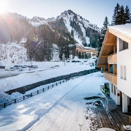 Aria Mountain Relax * Arabba