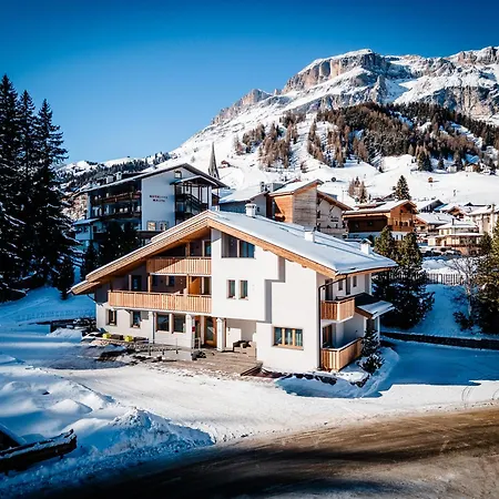 Aria Mountain Relax * Arabba